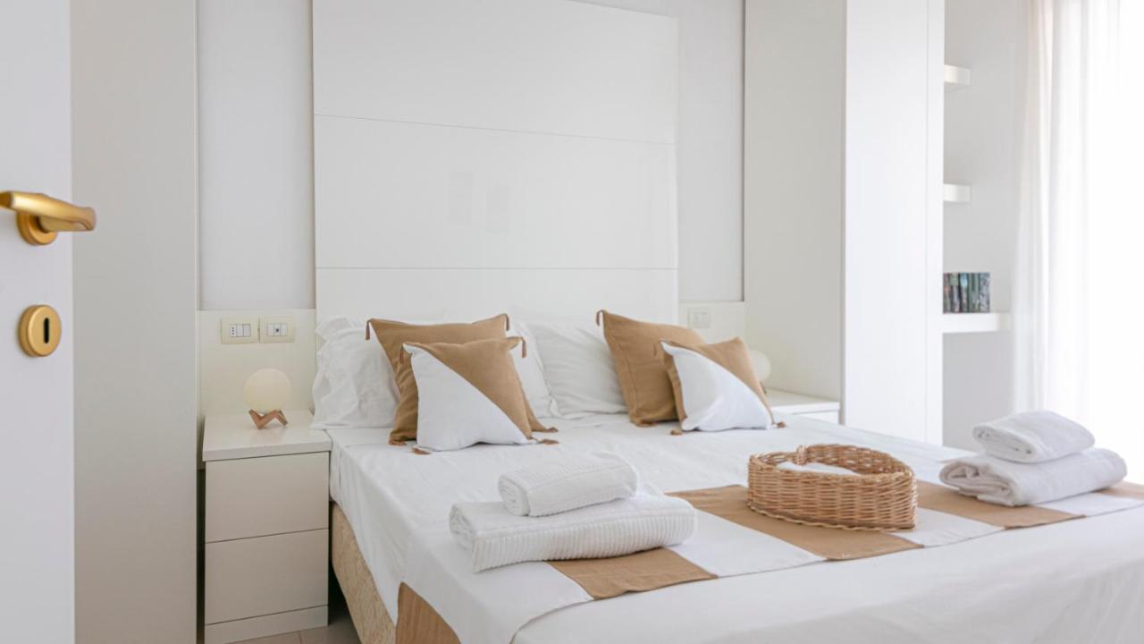 Apartamento Residenza Excelsior - Bilocali Piano Terra Marina Di Montenero Exterior foto