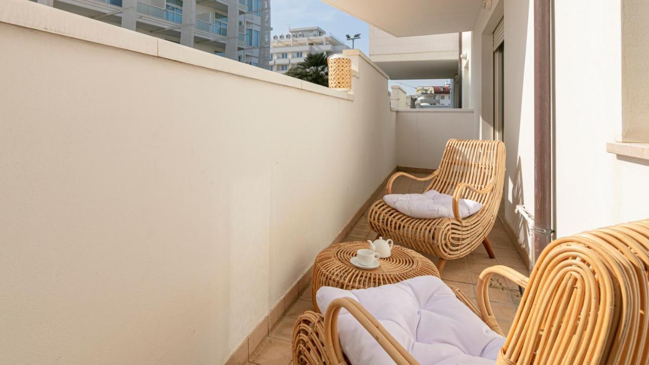 Apartamento Residenza Excelsior - Bilocali Piano Terra Marina Di Montenero Exterior foto